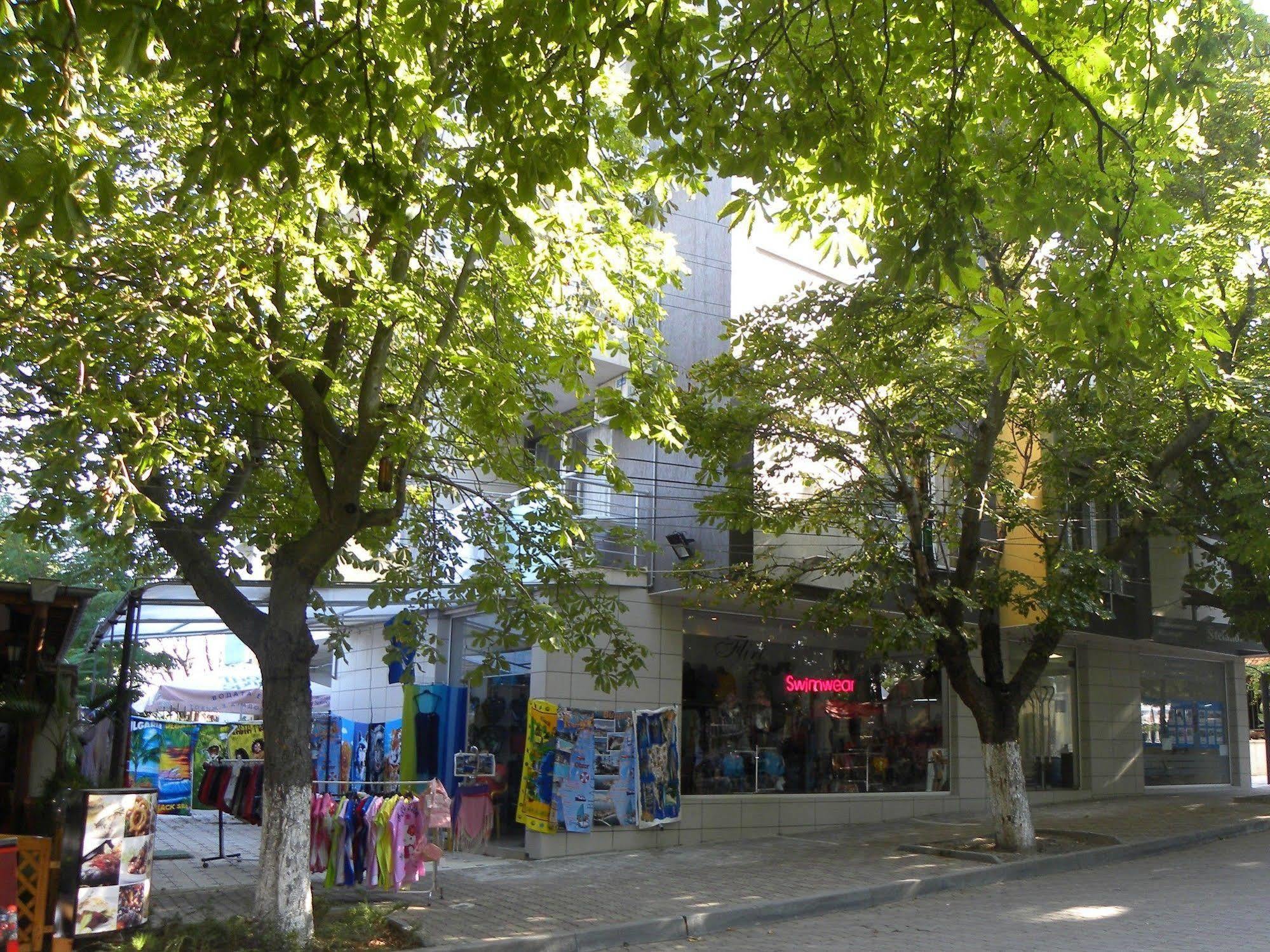 Apartcomplex New Tawn Obzor Exterior photo