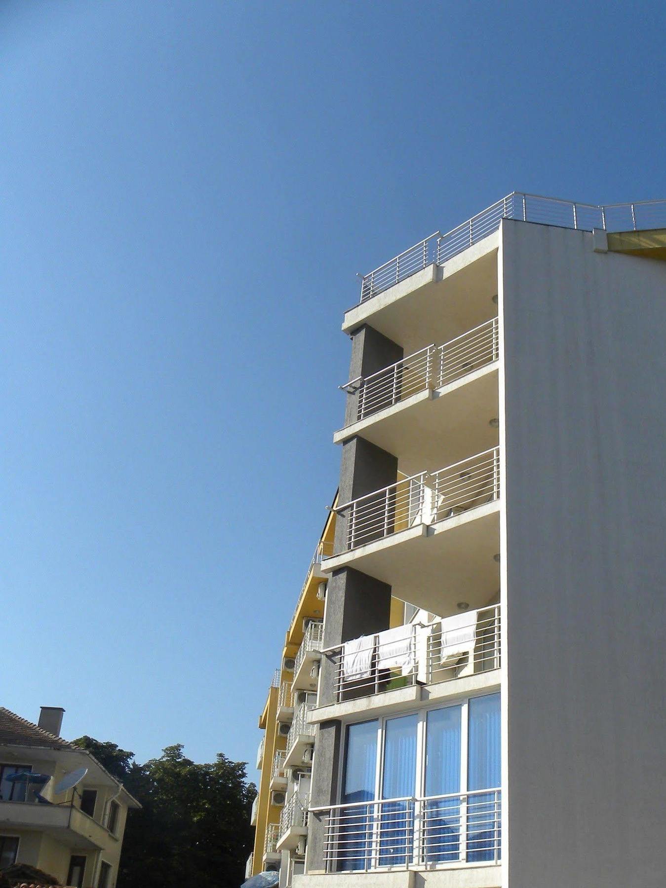 Apartcomplex New Tawn Obzor Exterior photo