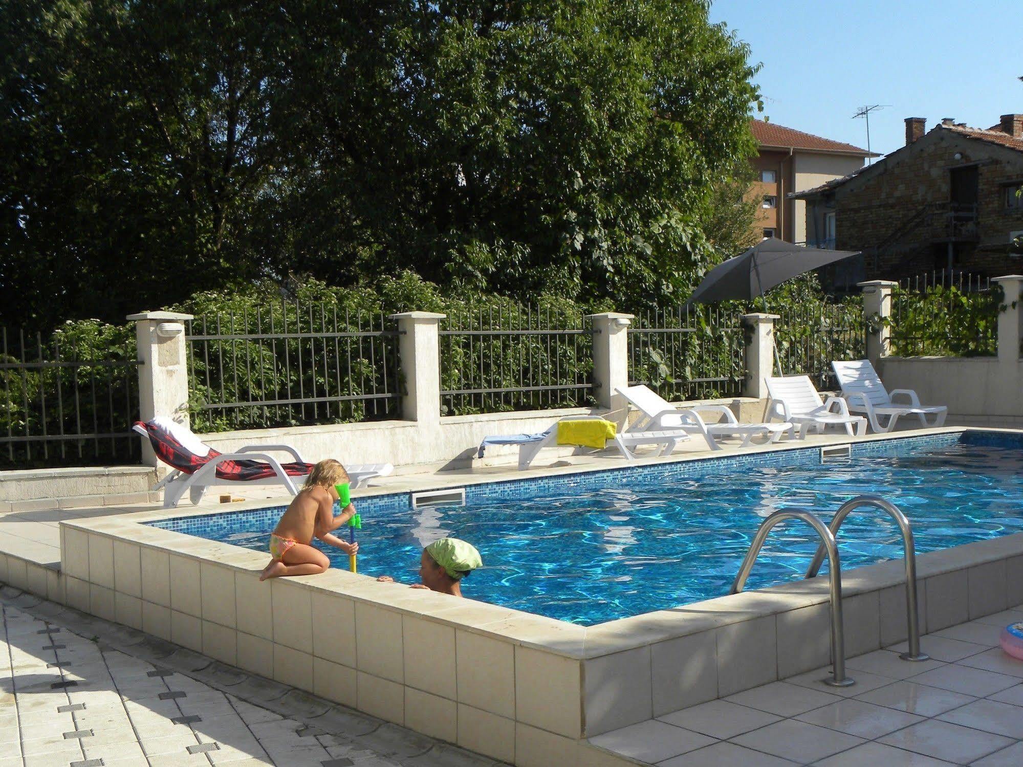 Apartcomplex New Tawn Obzor Exterior photo